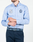 Camicia oxford con ricamo alloro e numero 5