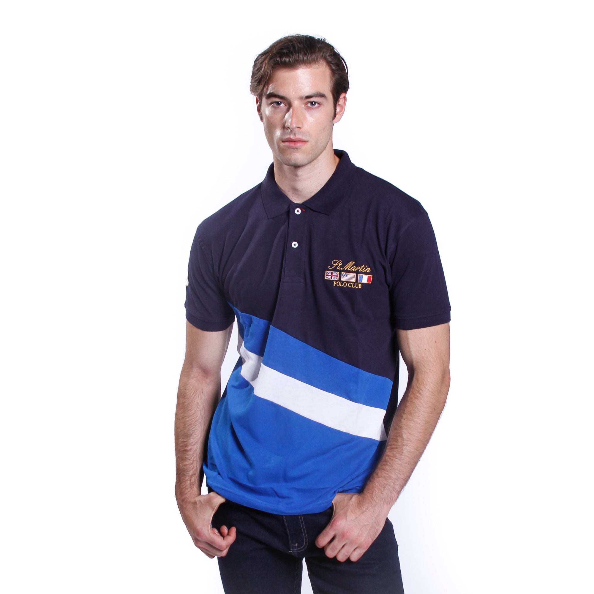 Piqué polo shirt with special cut and embroidery on the sleeve