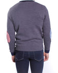 Maglione con toppe fantasia americana