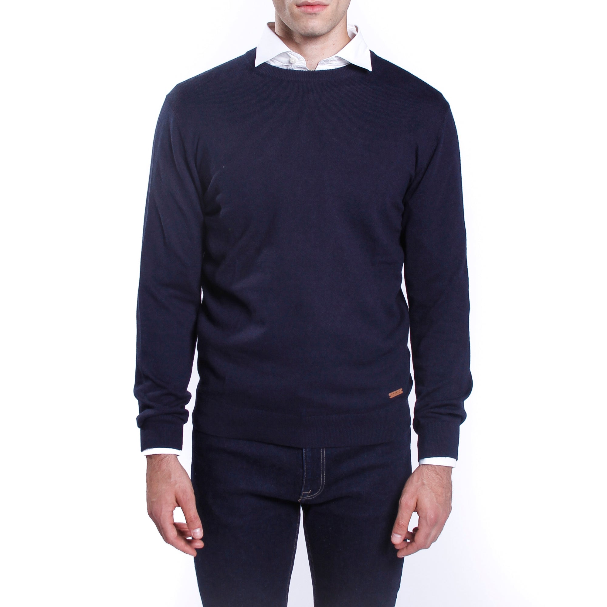 Maglione girocollo a tinta unita