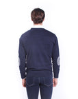 Girocollo finezza 12 con toppe su manica col. e ricamo logo Blu Navy