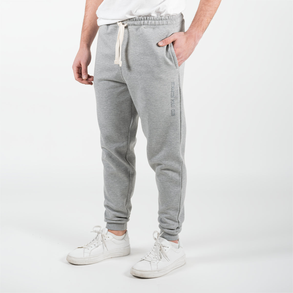 Pantalone felpato in pile con patch della bandiera americana cucita sulla tasca posteriore