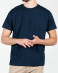 T-shirt in jersey con logo ricamato ton sul ton al lato cuore