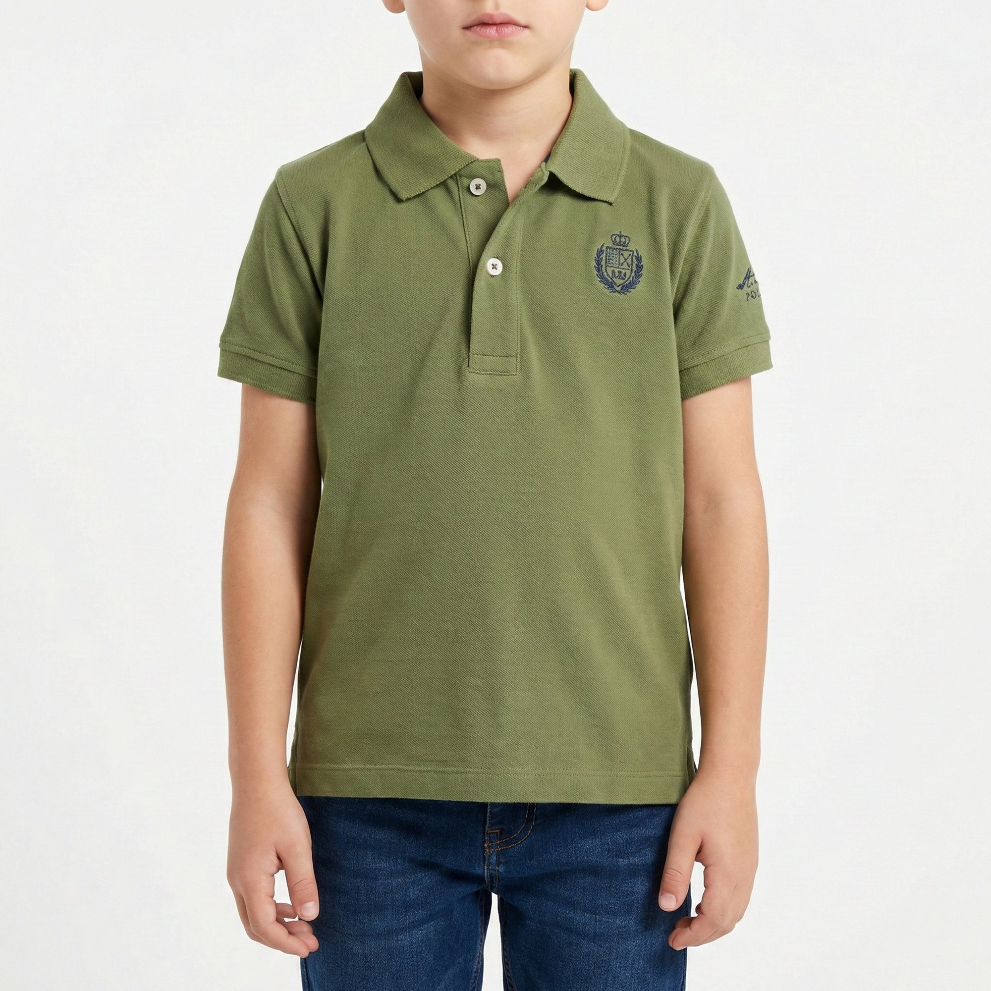 Polo in piquet con logo ricamato sul lato cuore e collo con riga a intarsio