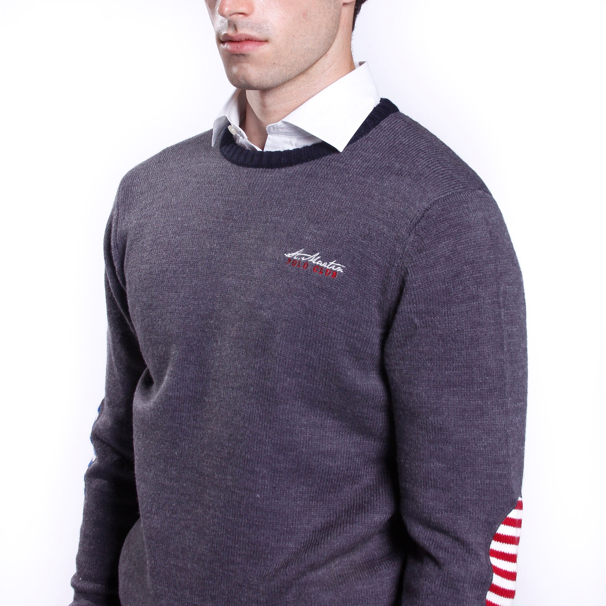 Crewneck gauge 7 with patches on sleeve col. and logo embroidery